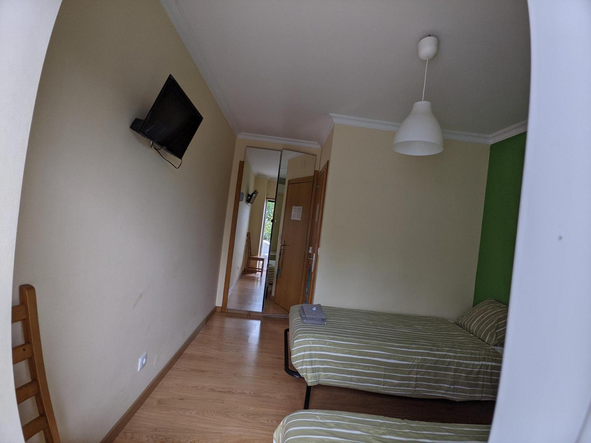 Residencial Marialva Park Hotel Corroios Exterior foto