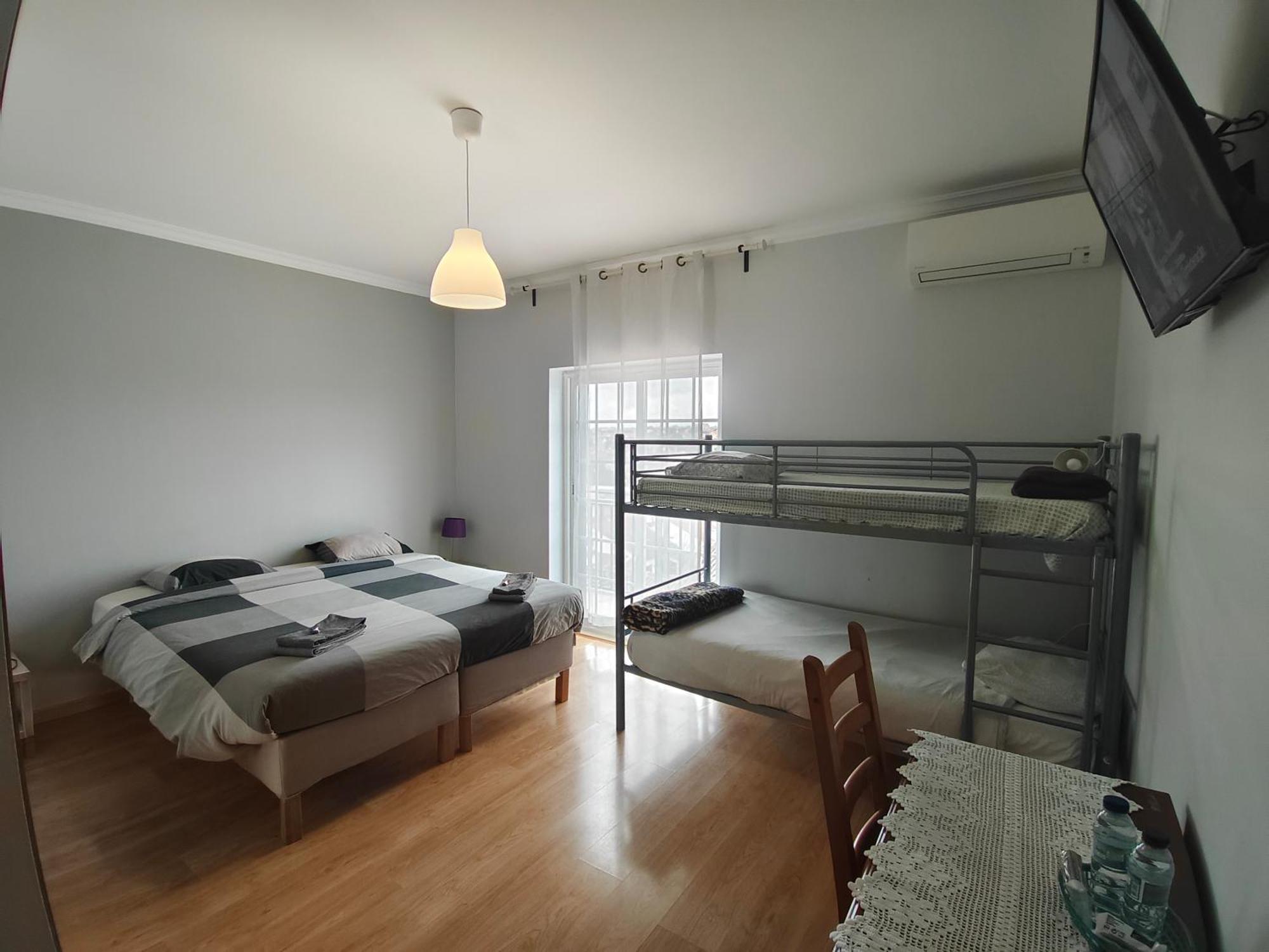 Residencial Marialva Park Hotel Corroios Exterior foto