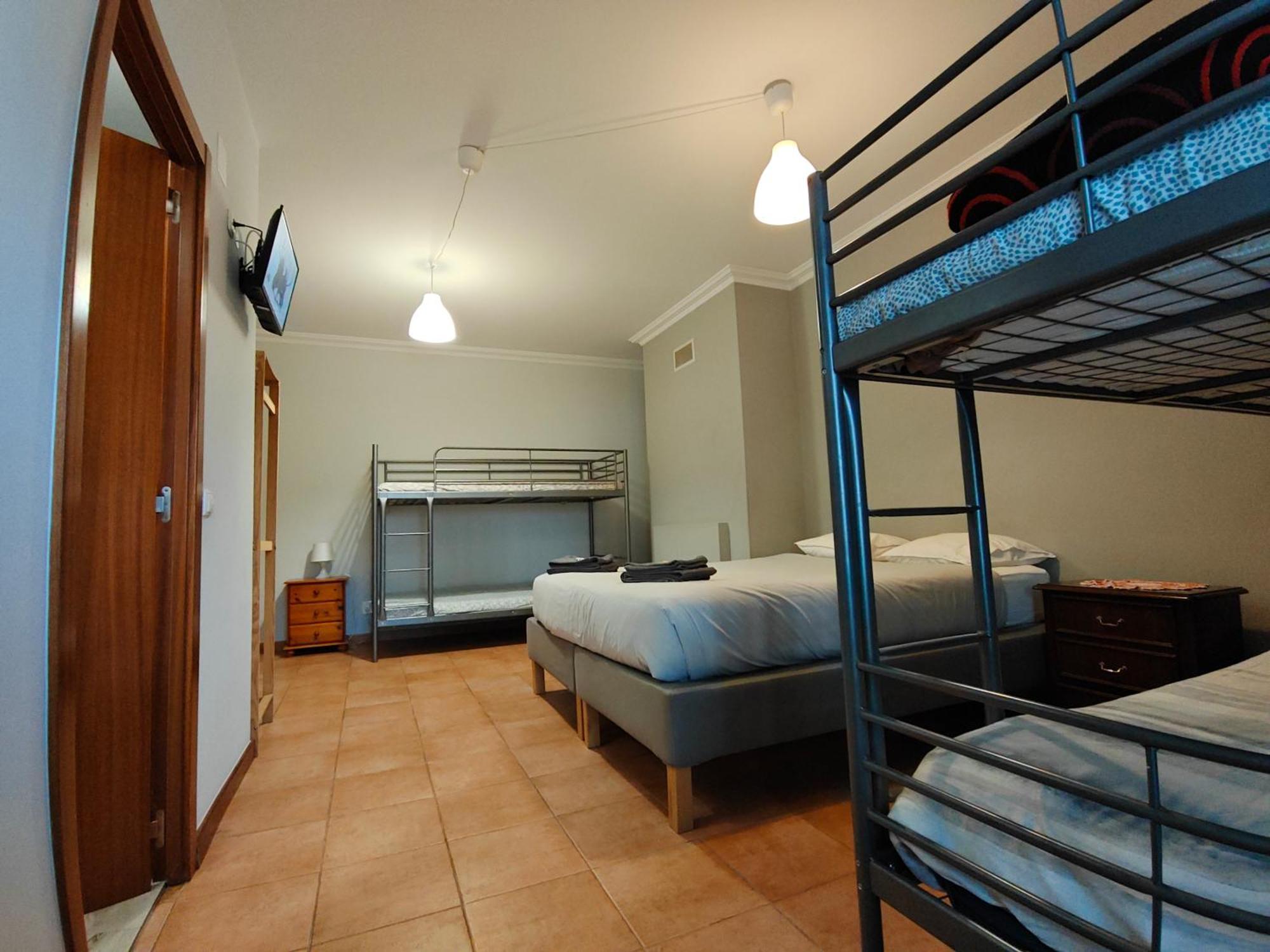 Residencial Marialva Park Hotel Corroios Exterior foto