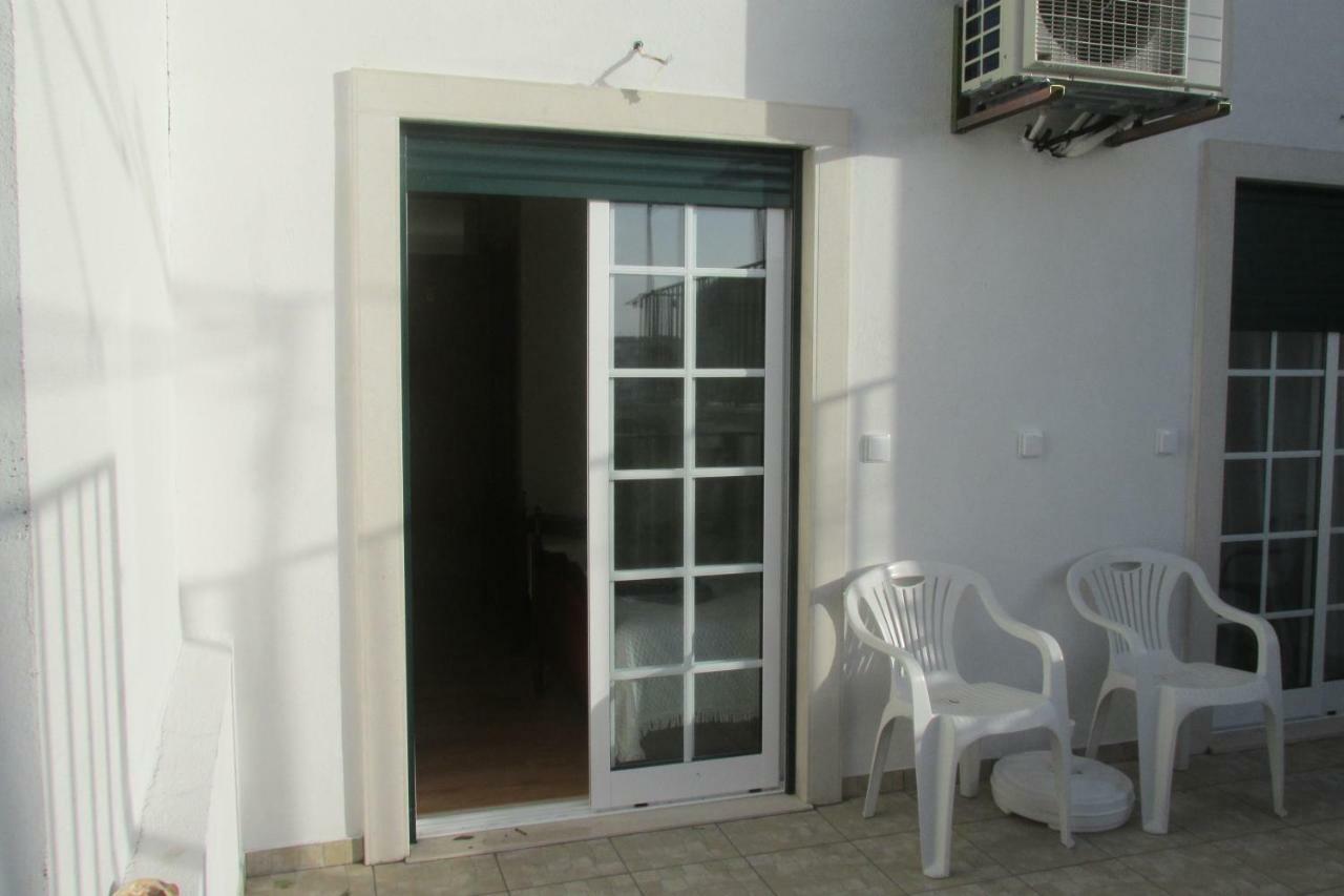 Residencial Marialva Park Hotel Corroios Exterior foto